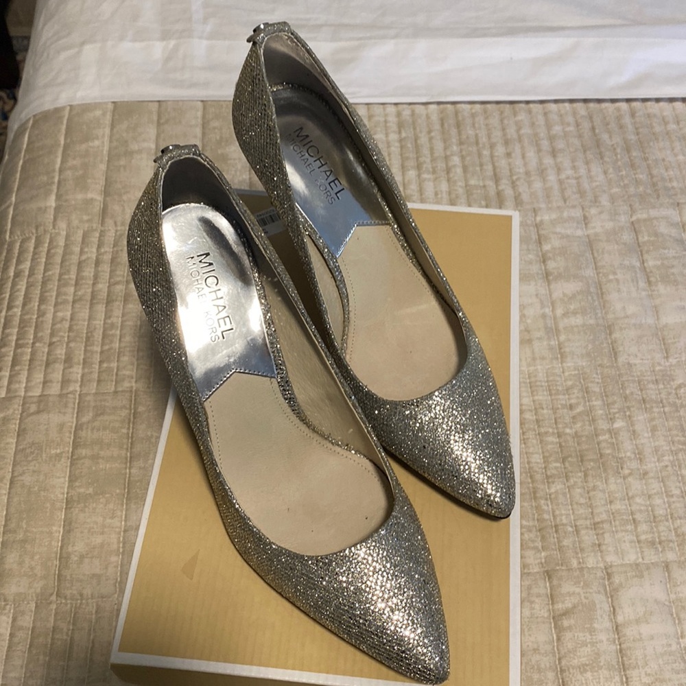 New Michael Korea shoes shinny silver